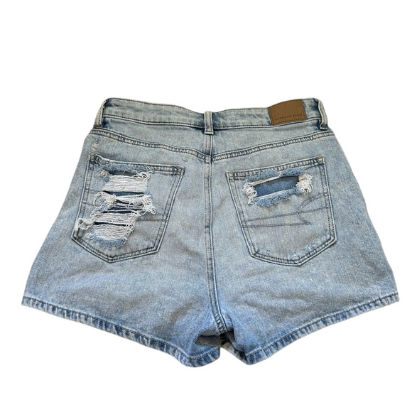 American Eagle Comfort Stretch Size 2 Distressed Light Blue Denim Shorts - Picture 4 of 8
